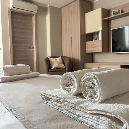 Апартаменты La Rondine Dami Рутильяно