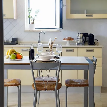 La Rondine Dami Apartament